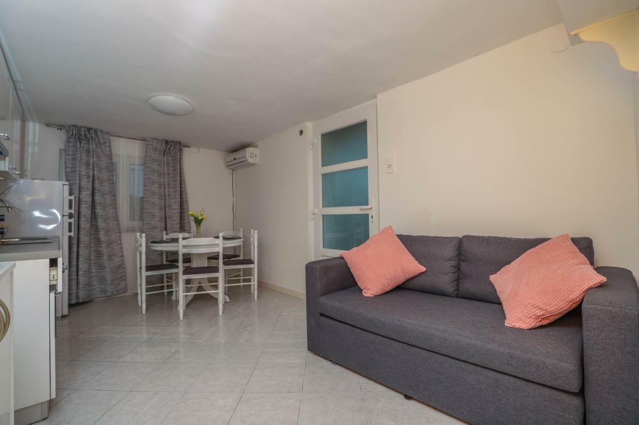 Apartment Lisinski Crikvenica Exteriör bild